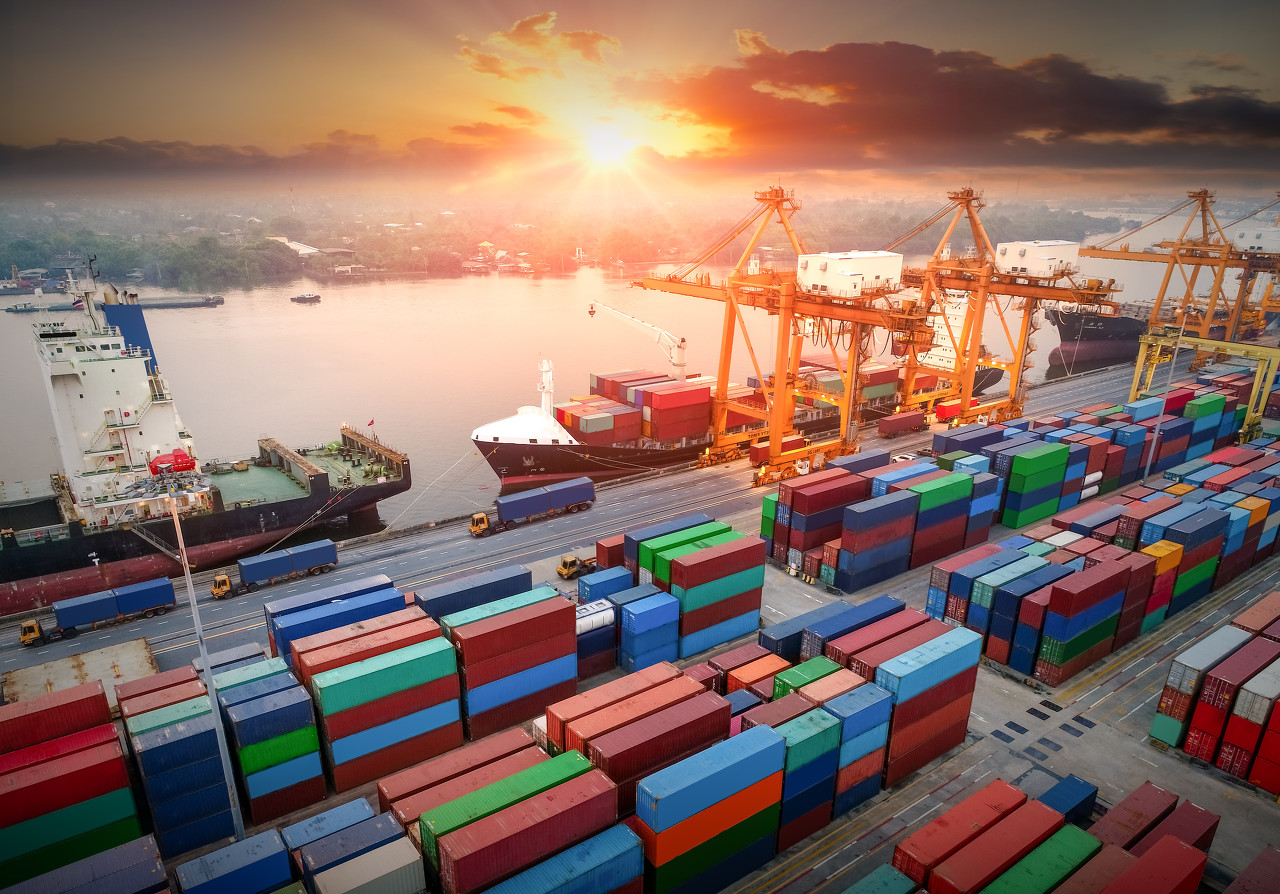 一舱难求，“涨”声一片！下半年物流旺季卖家如何省钱补货？