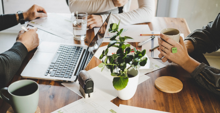 亚马逊封号潮不断,怎么安全运营规避风险?