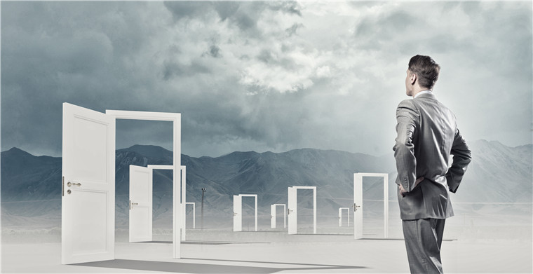 亚马逊宣布临时延长退货时间,2020年美国贸易逆差创12年新高