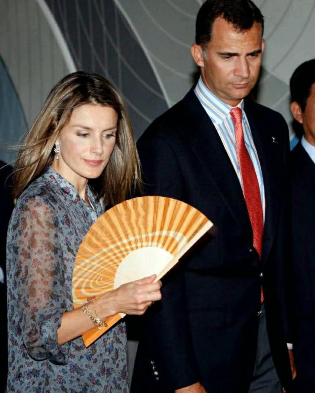 中国文人墨客的耍酷法宝,如今成了西班牙王室婚宴“掌中宝”