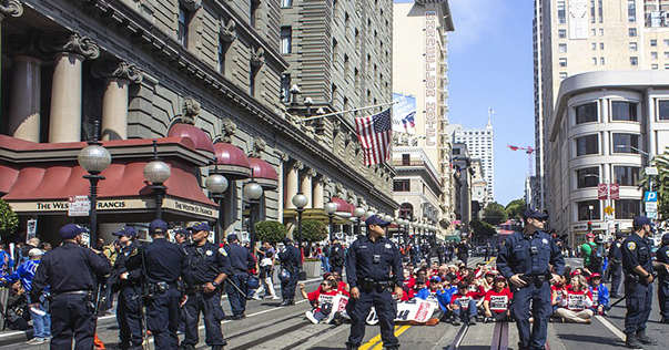法国海关人员罢工仍在持续,已连续9天 法国海关人员罢工仍在持续,已连续9天