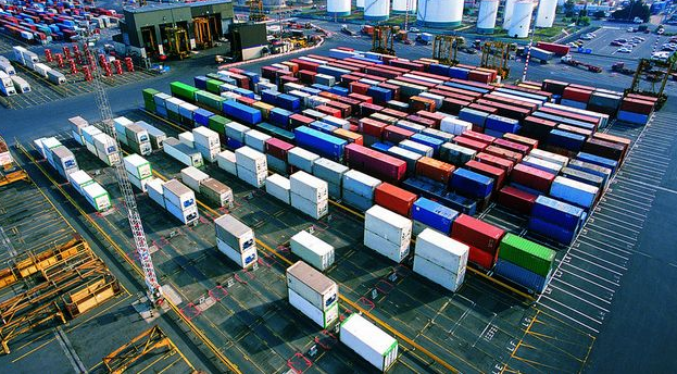 美国暂停5月10日之后货柜清关是假消息 美国暂停5月10日之后货柜清关是假消息