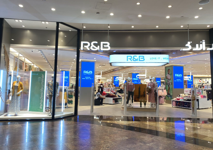 实地探访SHEIN在中东的第一个快闪店