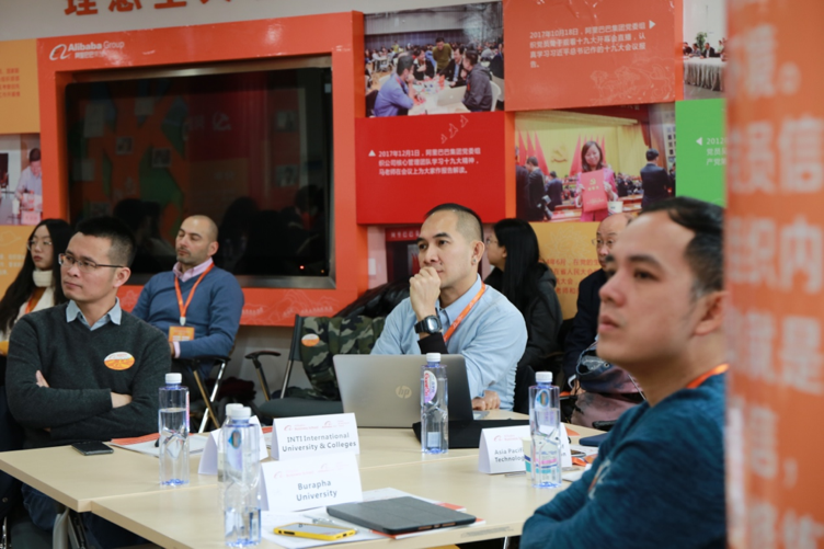 1667963275390103.png 阿里巴巴数字经济经验进海外教材,多个一带一路国家高校引入eWTP培训