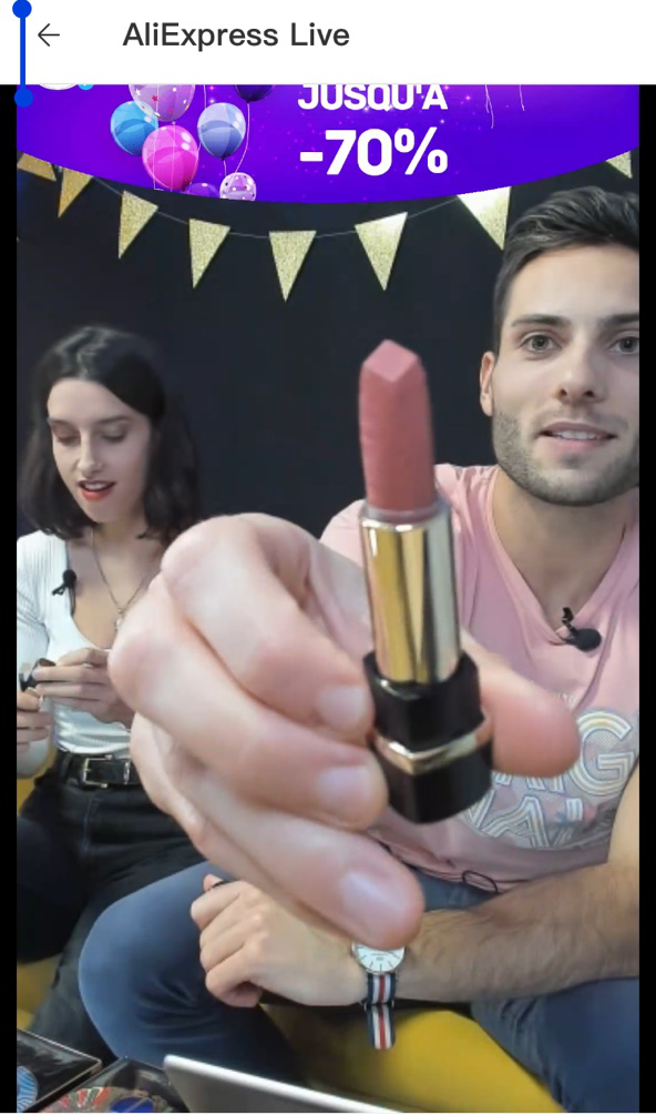 1607067262258162.png 速卖通“黑五”主播数暴涨28倍,欧洲奢侈品导购员组团“上线”直播带货