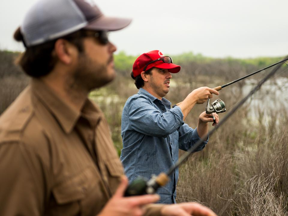 不玩“性价比”只做“顶奢感”，YETI如何拿捏住户外爱好者群体